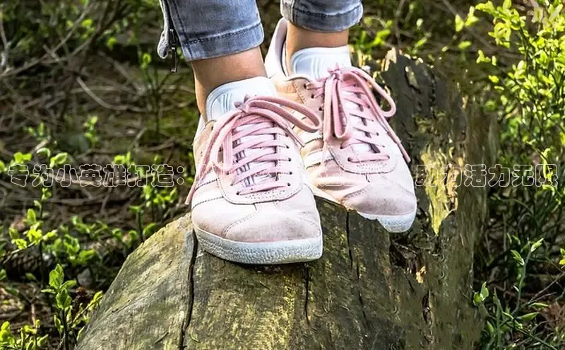 8868在线官网登录入口华策影视专为小英雄打造：蜘蛛侠儿童运动鞋，助力活力无限